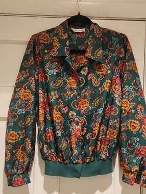 Vintage Judy Bond Paisley Floral Satin Bomber Top - Green